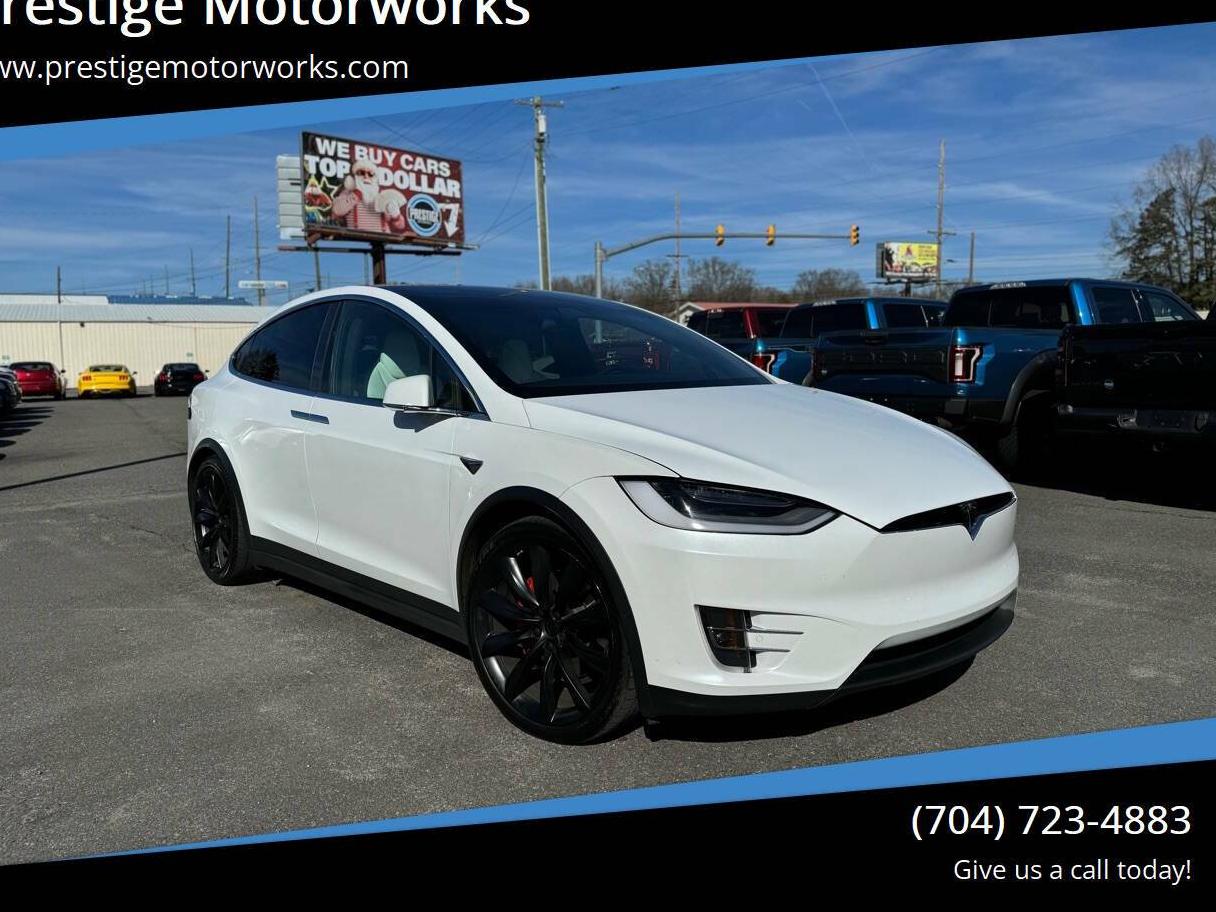 TESLA MODEL X 2018 5YJXCBE49JF128480 image